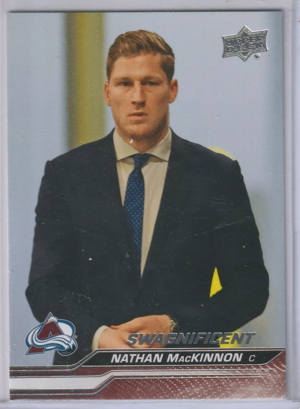 23-24 NATHAN MacKINNON UPPER DECK S1 SWAGNIFICENT #42 AVALANCHE