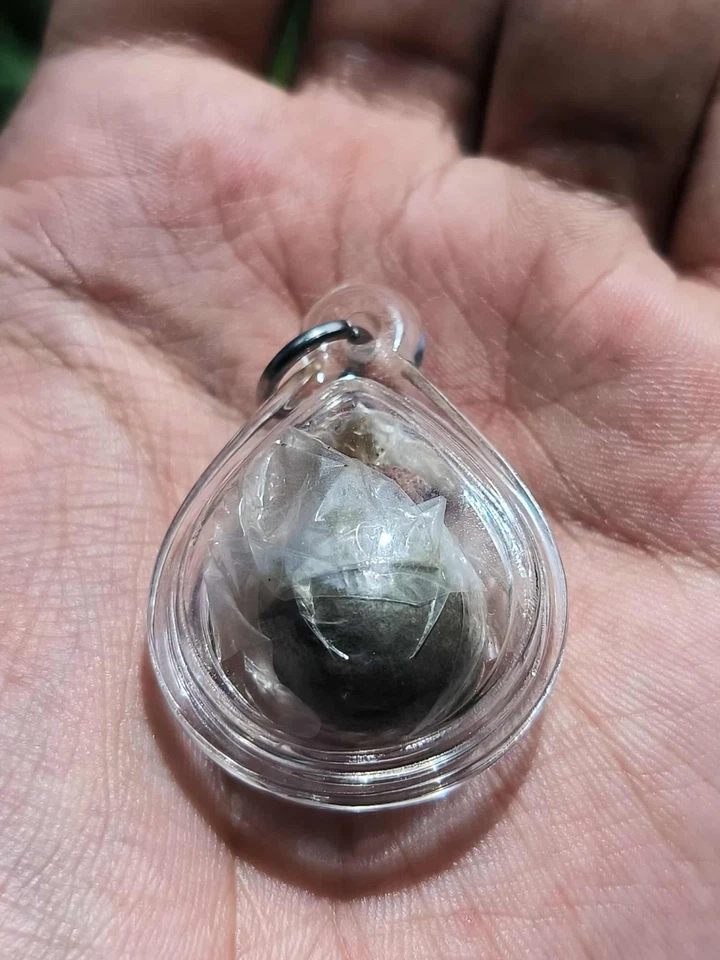 Amuleto tailandés Lukom Mae Nueva Hom LP Phi Na Wat sanom Lao leklei estratagema piedra suerte Foto 3 de 4