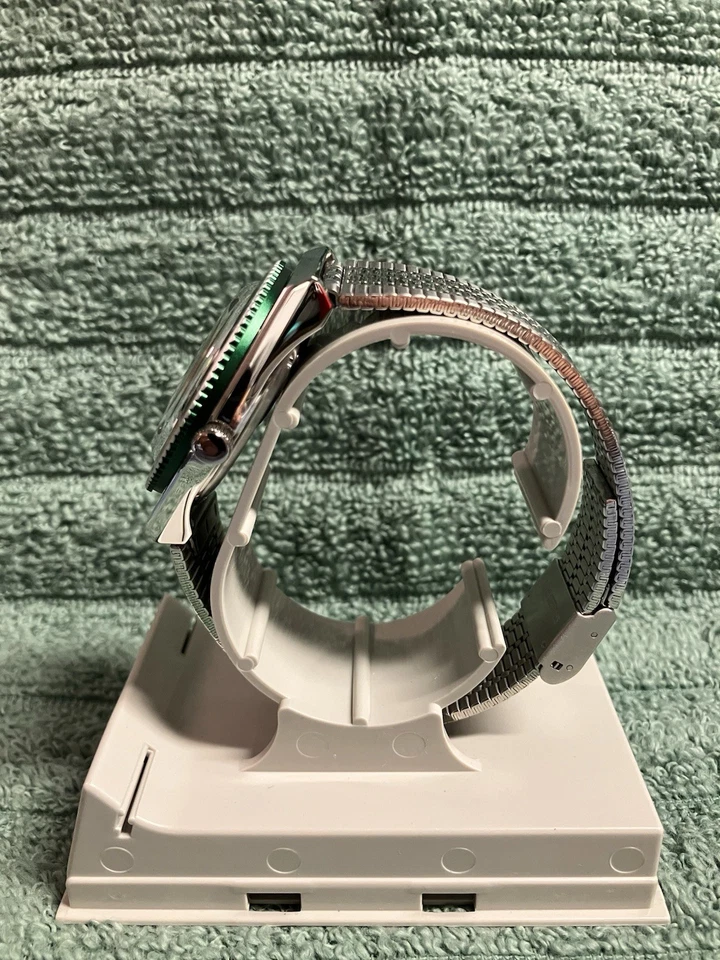 Timex Q (reedición) (bisel Sprite) 38 mm - Reloj clásico para hombre Foto 4 de 4