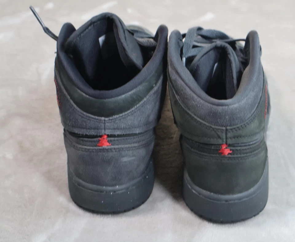 Nike Air Jordan 1 Mid SE Shoes Youth Size 6.5Y Black Gray Red Suede FQ7742-001 - Image 4 of 4