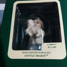 Vintage Heirloom Carlton Cards Gentle Hearts Angel Christmas Ornament 1992 Dv99
