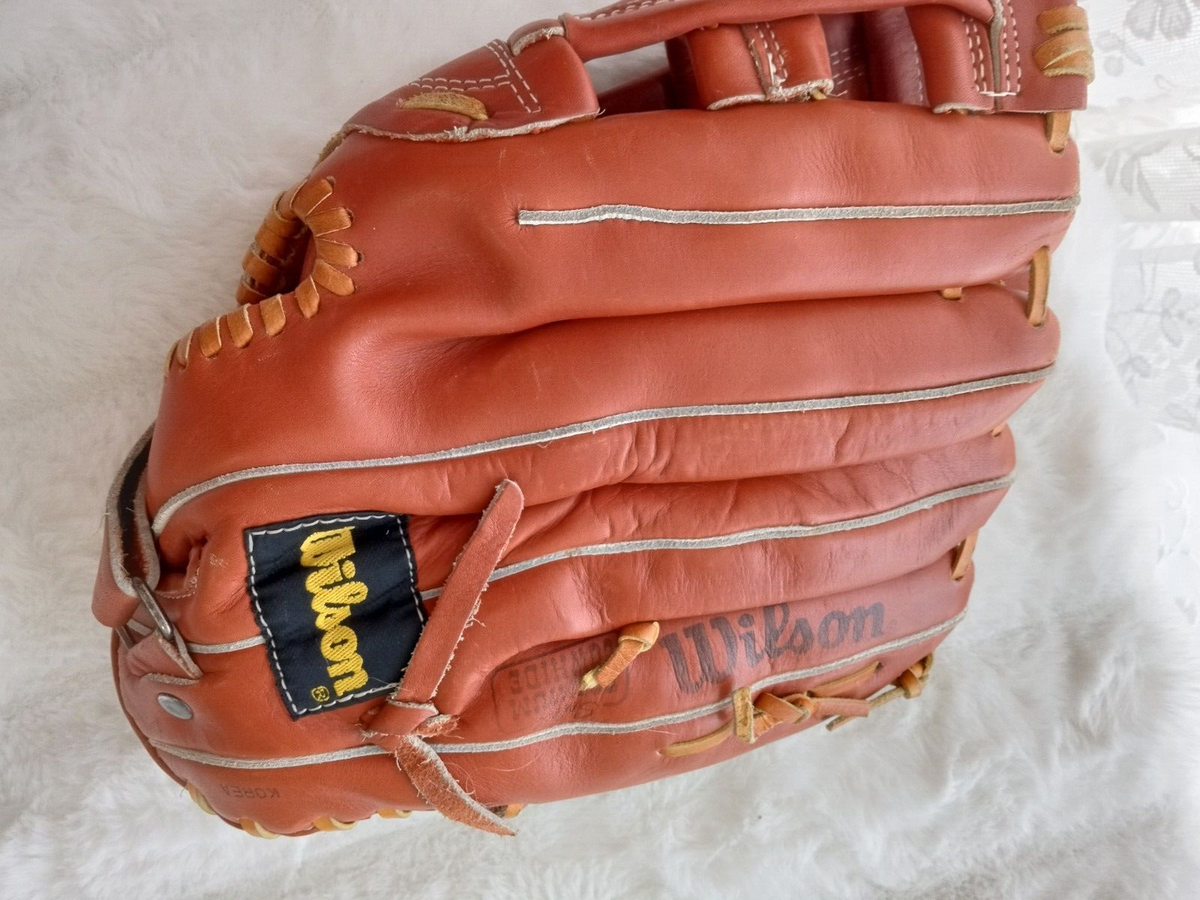 Wilson Baseball Glove A2123 LHC RHT 11