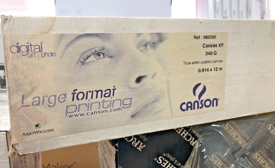 Canson Lienzo Digital XP Gran Formato Digital Arte y Foto 36”x 40” 340gsm con Guante Foto 2 de 4