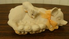 Adorable Ceramic Sleeping Pig Mom With Piglets Figurine 6" x 3.5" and 2.5" tall