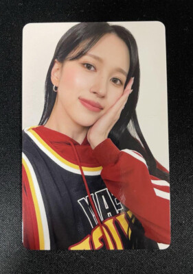 TWICE 5TH WORLD TOUR READY TO BE in JAPAN Special Benefits