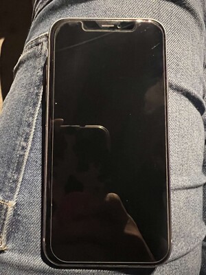 Apple IPhone 11 - 64 GB PURPLE