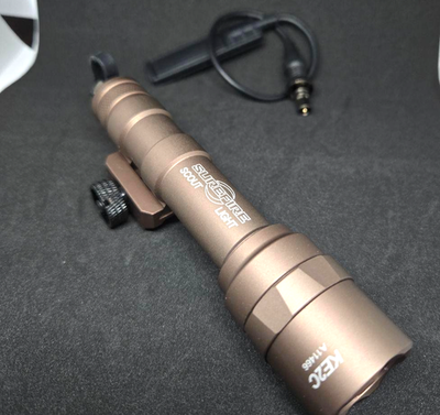 SureFire M600 Ultra High Output LED Scout Light 2 Colors Black Tan