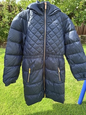 Marineblauer wattierter Mädchenmantel von Designer Carrement Beau Alter 8