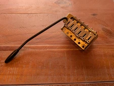 MannMade USA Tremolo Bridge With Trem Arm Heavy Block Chrome/Black 15.6 Oz