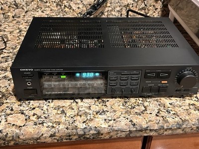 Vintage Onkyo Quartz Synthesized Tuner Amplifier Digital Receiver 1980s VIDEO