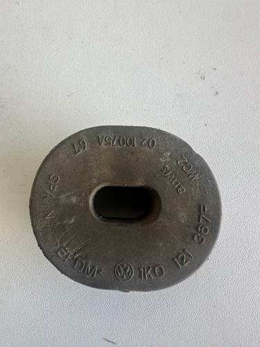 VW Audi Skoda Seat Kühlerhalterung unten Gummi 1K0121367F original