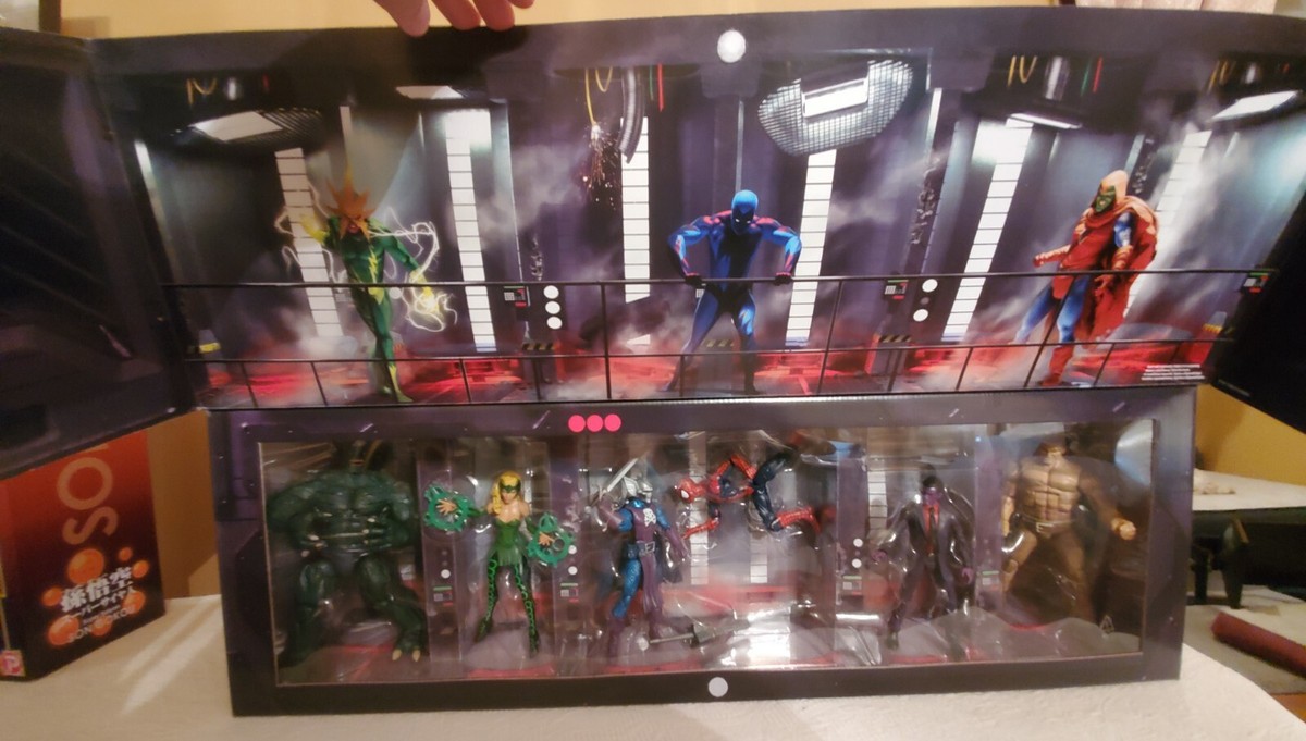 HASBRO MARVEL LEGENDS THE RAFT BOXSET SPIDER-MAN FIGURE SET