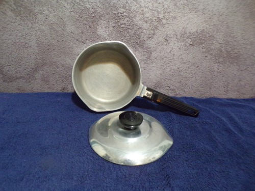 Wagner Ware Sidney -0- Magnalite Petite Gourmet Pans Set of 2 4680 & 4682 - Imagen 8 de 10