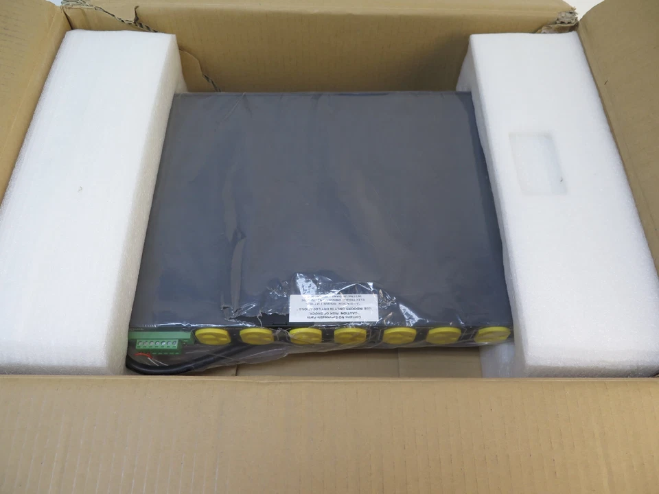 SurgeX SX-1115-RT Rack Mount Surge Eliminator, Surge Protector/Power Conditioner - Image 3 of 3