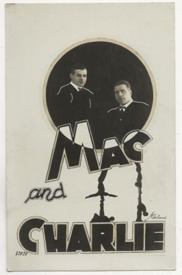 42/527 AK MAC AND CHARLIE - KÜNSTLER ARTISTEN ?