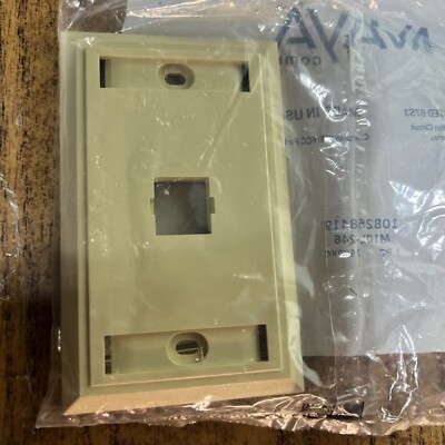 Avaya 108168419 M10L-246 1-Port Wallplate Ivory -AT&T/Lucent/Systimax/Commscope