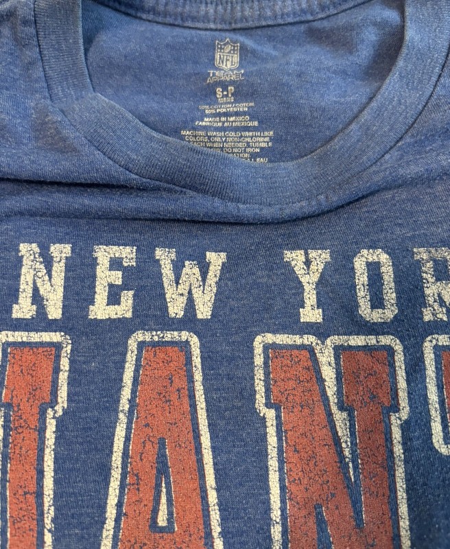New York Giants Small Blue Short Sleeve T Shirt NWOT