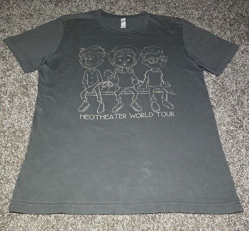 NEOTHEATER Men’s T-Shirt WORLD TOUR Graphic Tee Canvas S/S Crew Neck Size M - Picture 7 of 17