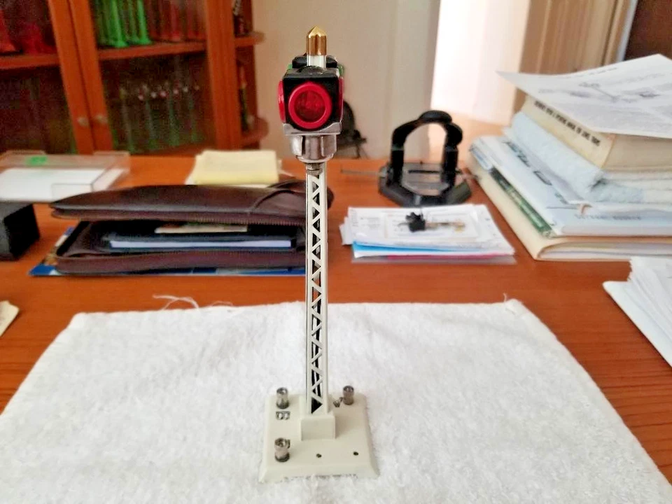 Lionel Prewar #76 Block Signal, Restored VERY NICE - Image 2 of 4