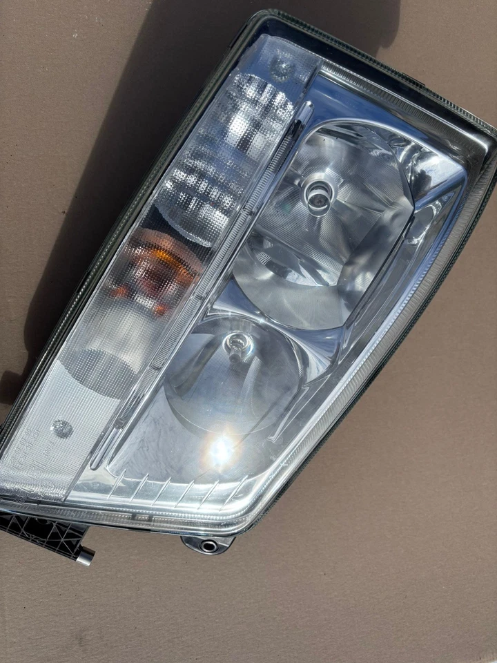 FARO DERECHO MAN TGS/TGX O/S 81.25101.6754 Foto 4 de 4