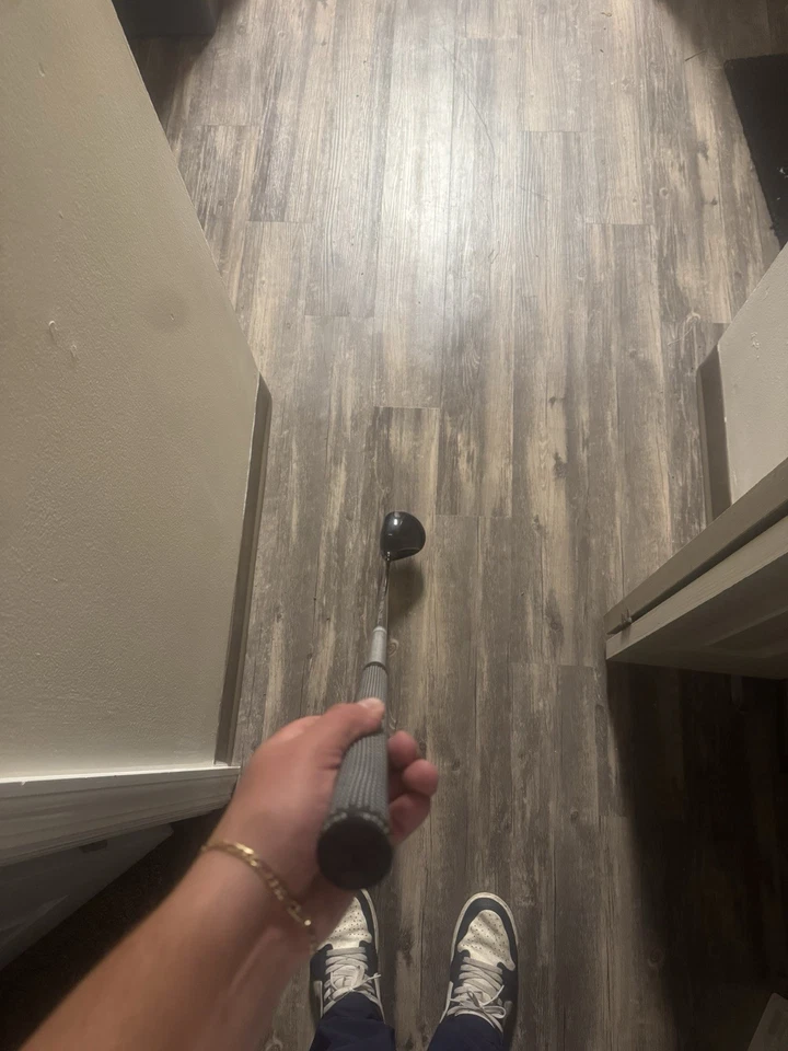 Used RH Titleist TSi3 13.5* 3-Wood Tensei AV 75g Graphite Stiff Flex - Image 4 of 4