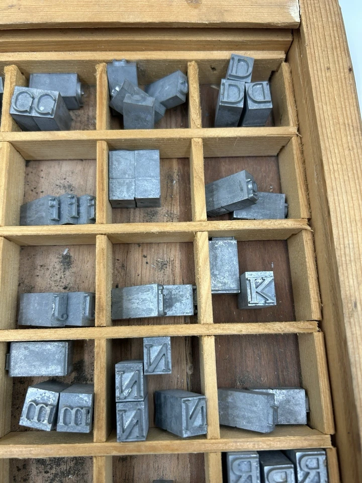 Vintage Mixed Lot Letterpress Type Metal Printing Block Antique Alphabet Numbers - Image 4 of 4