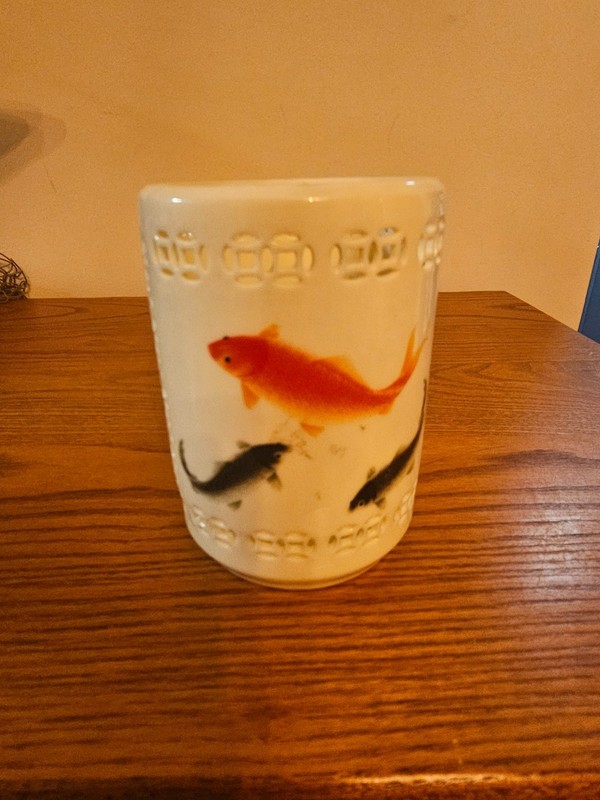 Chinese Porcelain Fish Hollow Out Brush Pot