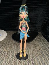 Mattel Monster High Cleo de Nile 13 Wishes, Desert Frights Oasis Doll