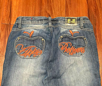 Y2K Apple Bottoms Pink Straight Leg Jeans Embroidered Size 28