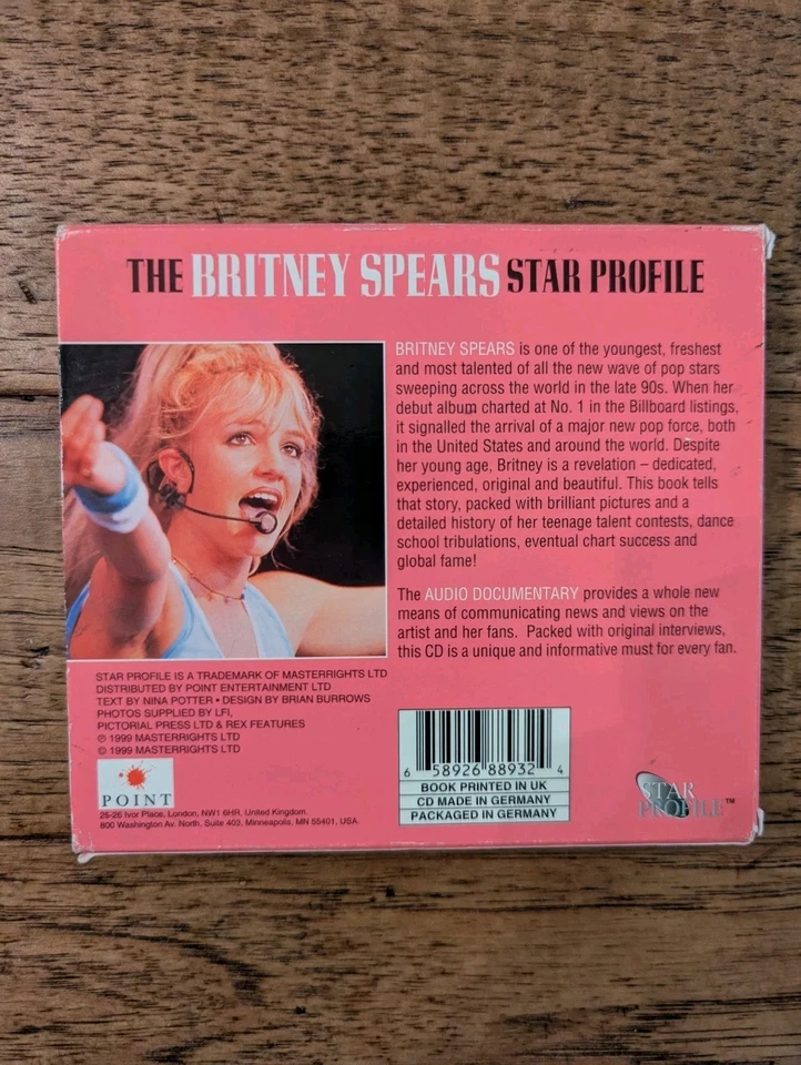 Britney Spears Star Profile 100pg Picture Book & Audio Documentary CD - Image 2 of 4