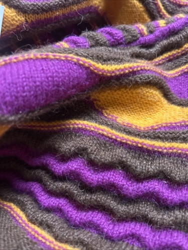 Suéter tejido Nagnata Wave 100 % lana alpaca yoga ropa de placer nuevo XS púrpura - Imagen 2 de 5