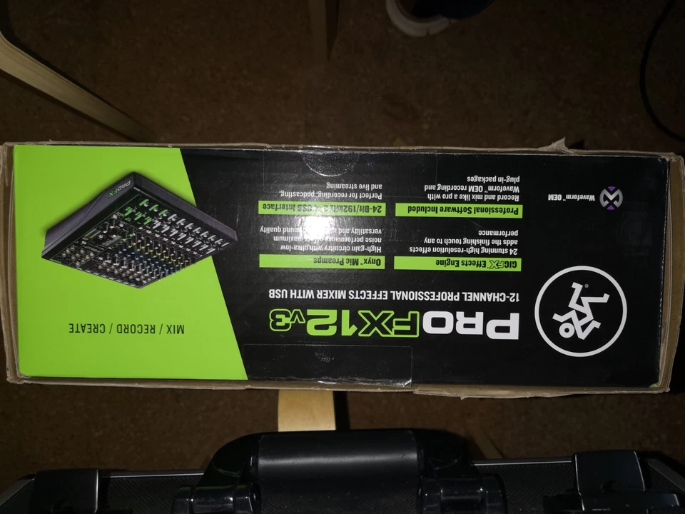 Mackie Mischpult  Pro FX 12 V 3 - Bild 2 von 2