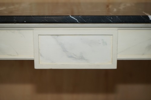 PRINCESS DIANA'S SPENCER HOUSE IMPORTANT PAIR OF MARBLE TOPPED CONSOLE TABLES - Picture 11 of 22