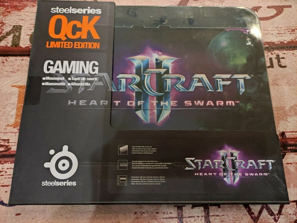 SteelSeries QcK StarCraft II: Heart of The Swarm Logo Edition Mouse pad - Image 2 of 3