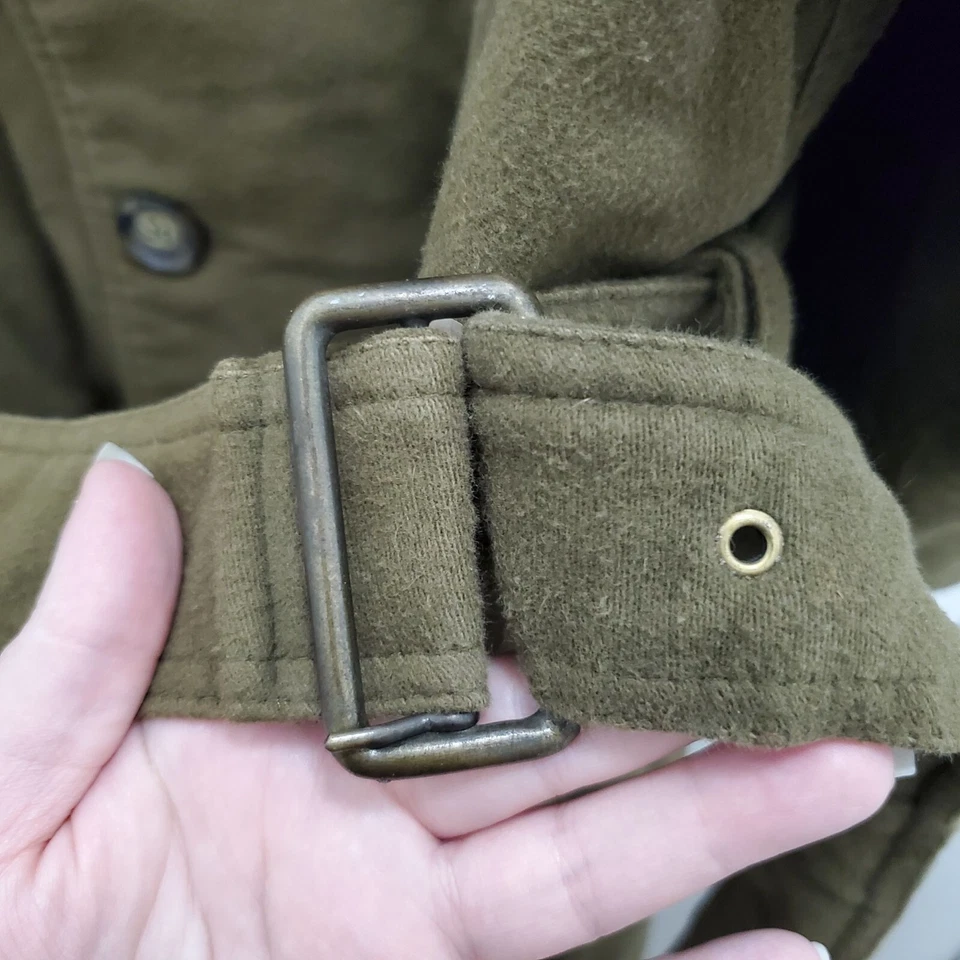 Giorgio Armani Men's Vintage Olive Wool Belted Military Trench Coat Size 42 - Image 4 of 4