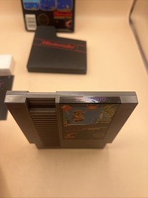 Gumshoe (Nintendo, 1986) NES Black Box Complete 5 Screw Hang Tab TESTED