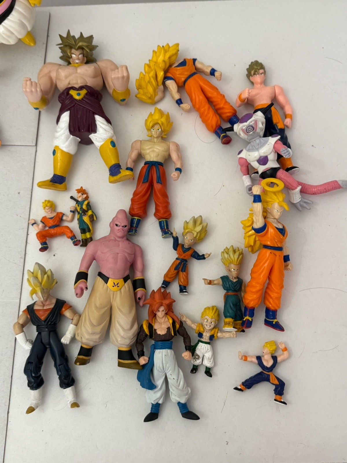 Dragon Ball Z DBZ Action Figure Super Sayian Lot  Goku Vegeta Buu Frieza Trunks