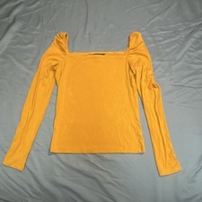Banana Republic Women s Yellow Ribbed Square ...