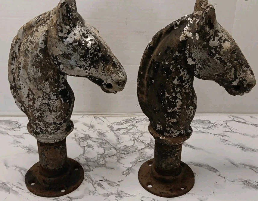 Pair Antique Metal Horse Heads Hitching Post Tie Down SEE PICTURES/DESCRIPTION - Image 2 of 4