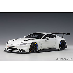 Auto art 1/18 Aston Martin Vantage GTE 2018 (White) Minicar Japan