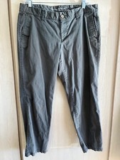 GAP Green Girlfriend khakis Capri Pants Women's 12R /34 Straight Leg 25" Inseam