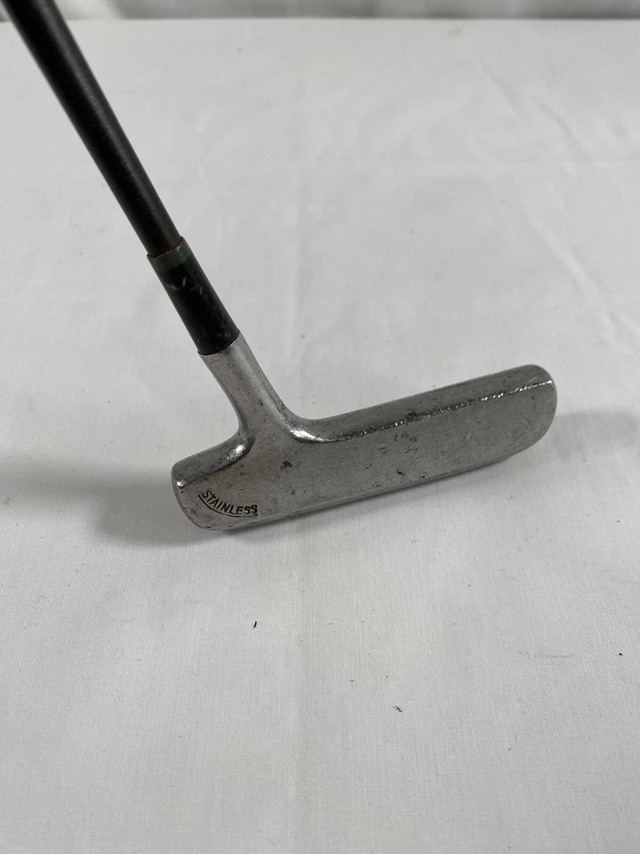 VTG Wright & Ditson Cash-In 2 Way Putter Plastic Covered Steel Shaft 33.5” #27 - Image 2 of 4