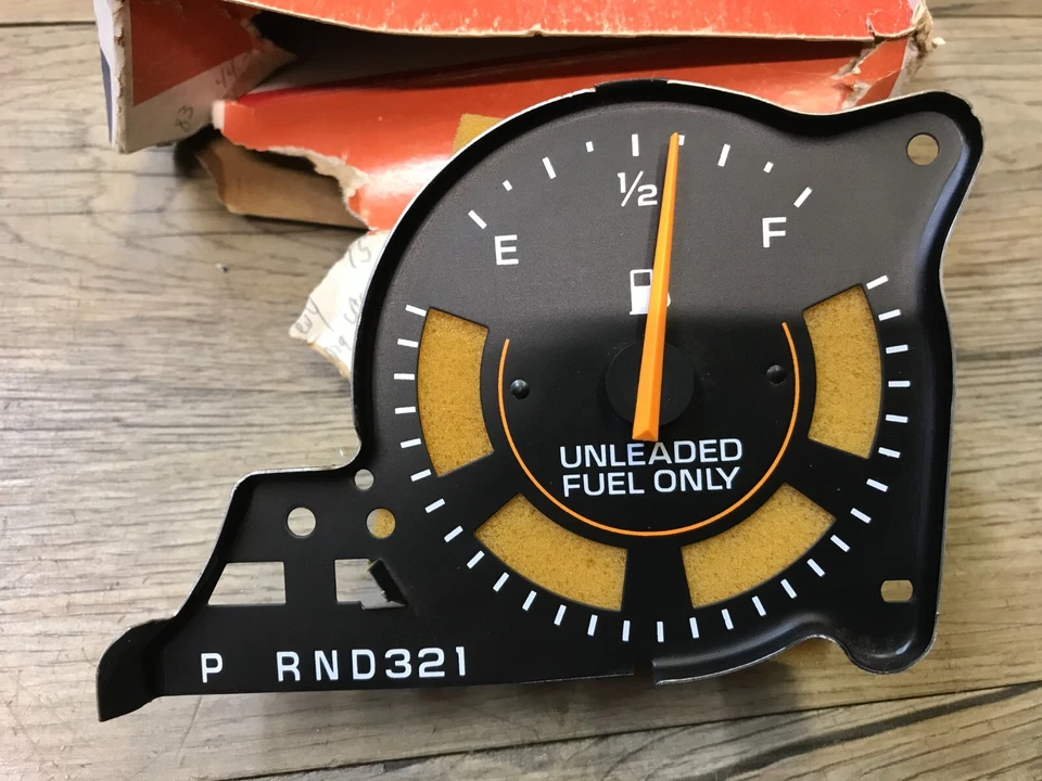 83 Pontiac Parisienne 1982 carrocería B nos GM indicador de combustible 6433460 Foto 2 de 3