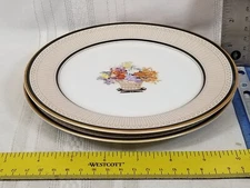 2 MIKASA SOUTHERN MANSION Salad plates