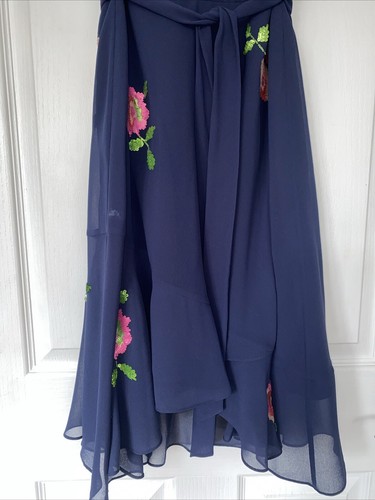 Karen Millen Hand Sequinned Dress With Cold Shoulder Size 10 Uk RRP £350 - Picture 3 of 12