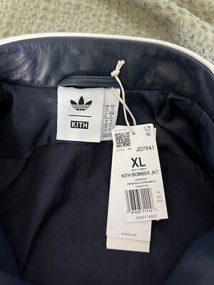 KITH×adidas トラックジャケット ジャージ SIZE XL 限定コラボ】KITH × ADIDAS FOOTBALL トラックジャケット (KITH NYC