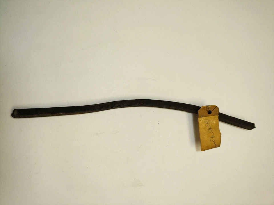 Desoto Dodge Chrysler 300 1960-1961 cuarto ventana impermeabilización 1954545 nuevo en stock Foto 2 de 4