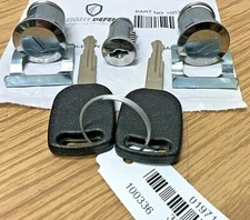 *NEW SET of KENWORTH / PETERBILT IGNITION and DOOR LOCKS LOCKSET w/ 2 LARGE KEYS