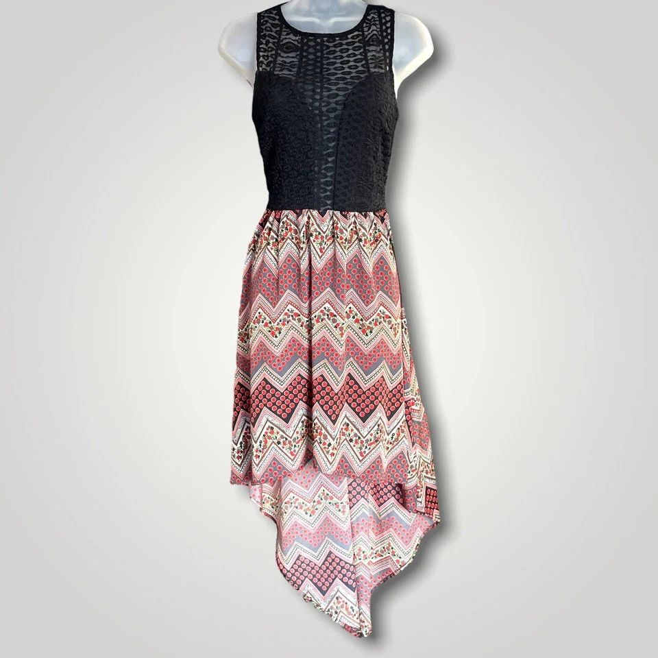 Vestido Mystic Hi Lo Sin Mangas Para Mujer Negro Floral Crochet Encaje Top Forrado Transparente Foto 3 de 4