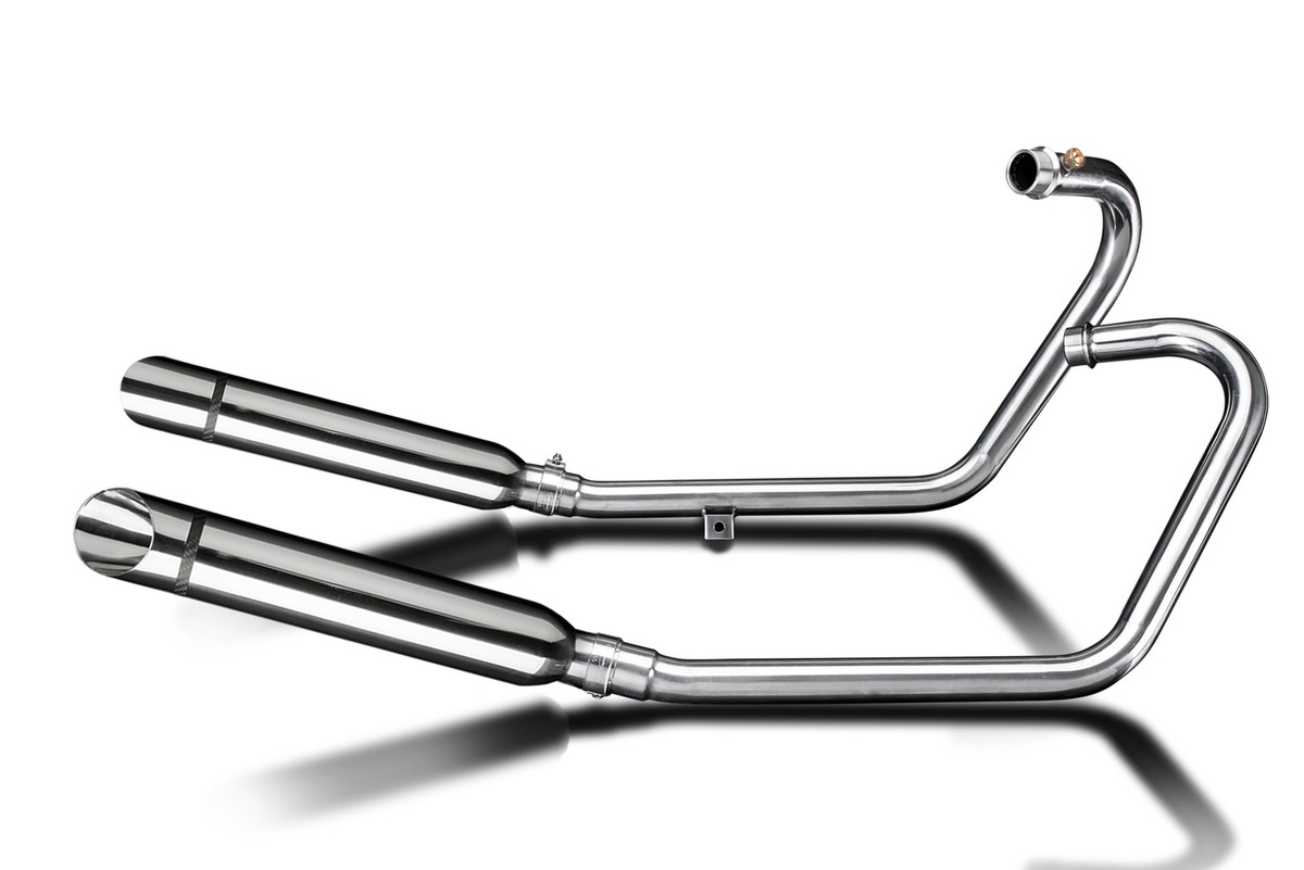 Full 2-2 Exhaust Triumph Bonneville Bobber 16